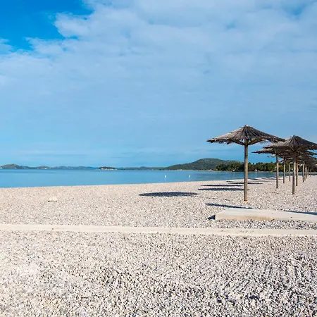 House Seaside Magnolias Pirovac