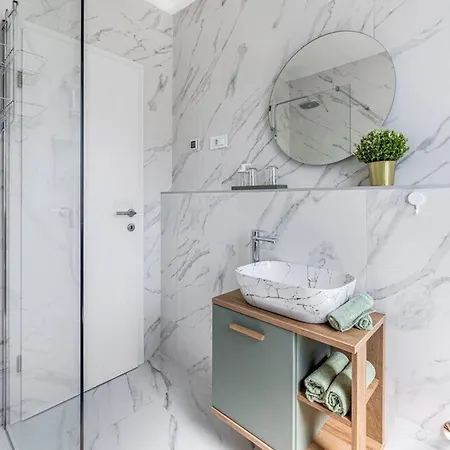 House Seaside Magnolias * Pirovac