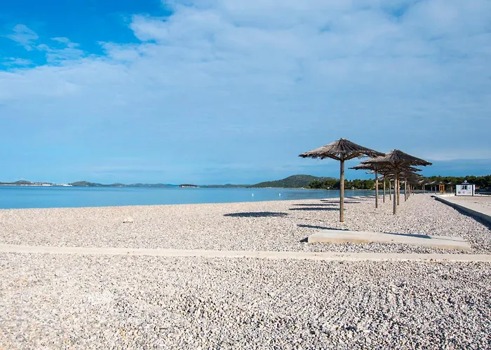 House Seaside Magnolias Pirovac